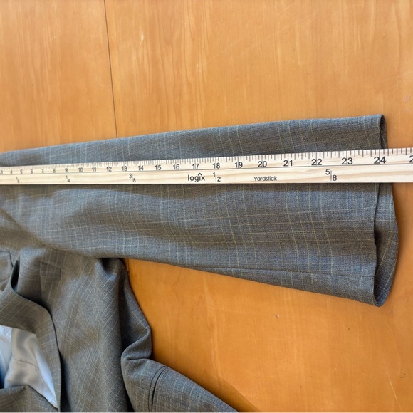 BOSS Boss Hugo 46L gray tan blue plaid wool
Sports coat suit jacket long - Picture 7 of 12